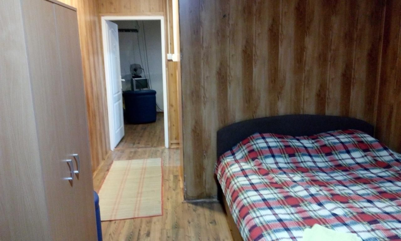 ホテル Splav Guest Hause Gusar ベオグラード エクステリア 写真