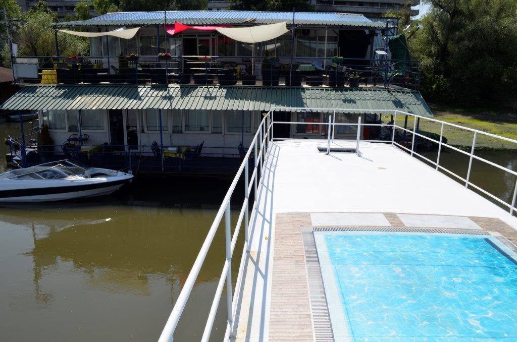 ホテル Splav Guest Hause Gusar ベオグラード エクステリア 写真