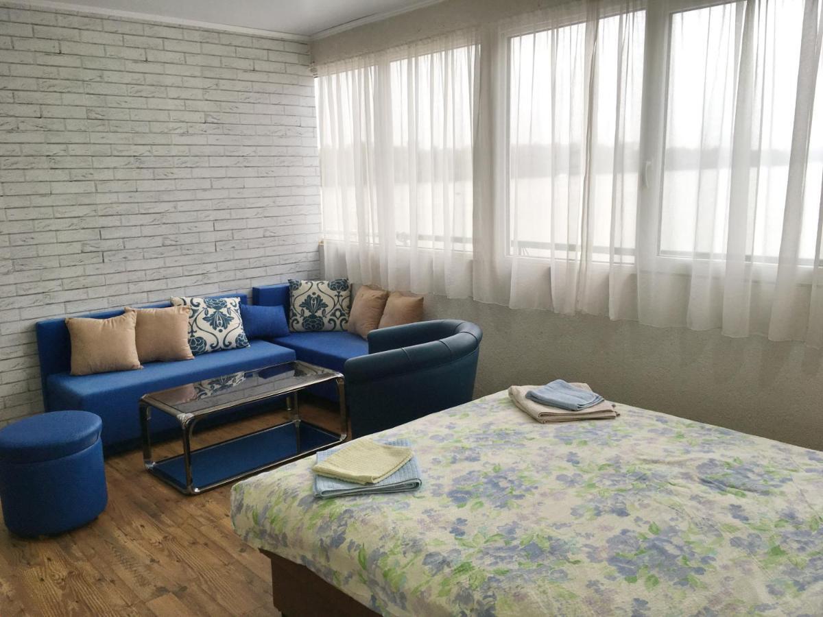 ホテル Splav Guest Hause Gusar ベオグラード エクステリア 写真